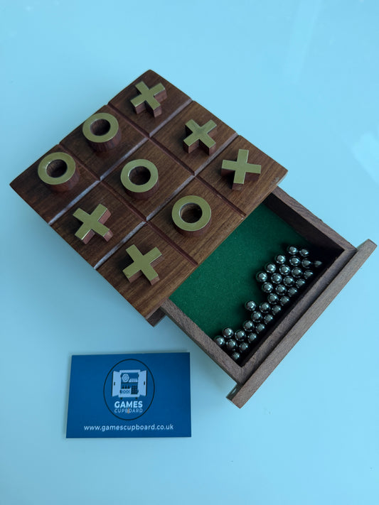 Tic Tac Toe & Solitaire Wooden Game Set – Handmade Mango Wood 2-in-1 Travel Game